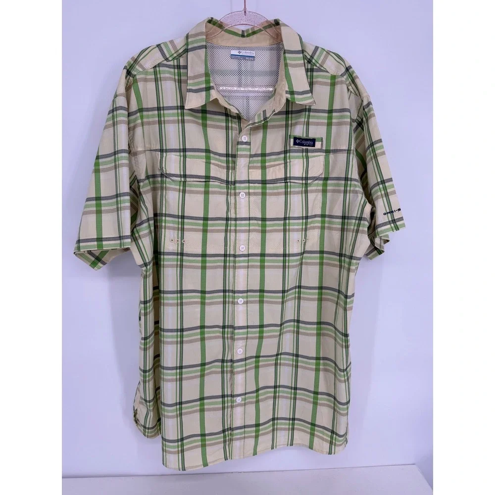 Columbia Men's Green‎ Plaid Short Sleeve Button Up Shirt Size XXL Outdoor Casual